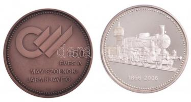 Kósa István (1953-) 2006. "150 éves a MÁV szolnoki járműjavító / 1856-2006" peremén jelzet...