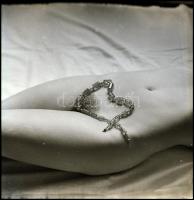 Menesdorfer Lajos (1941-2005) budapesti fotóművész hagyatékából, 7 db vintage NEGATÍV és 2 db vintag...