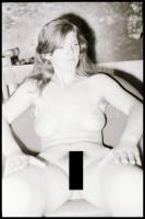 cca 1986 Marinkay István (1920-?) veszprémi fotóművész hagyatékából 9 db vintage NEGATÍV, az aktfény...