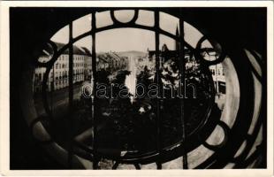 1939 Kassa, Kosice; Kilátás a Nemzeti Színház ablakából a Fő utcára. Győri és Boros felvétele / view from the theatre, main street