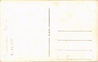 Peszéradacs (Kunpeszér), falusi férfi pipával. photo (fl)