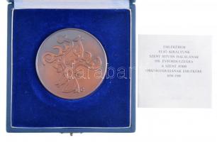 Papp László (1947-) 1988. "Első királyunk Szent István halálának 950. évfordulóján a Szent Jobb...