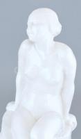 Jelzés nélkül: Női akt. Fehér mázas kerámia, kopásnyomokkal, m:42cm