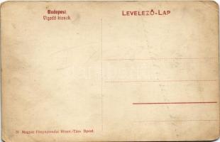 Budapest V. Vigadó kioszk bejárata, pincérek, hölgy babakocsival (EK)