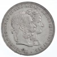 Ausztria 1879. 2G Ag "I. Ferenc József és Erzsébet királynő / Ezüstlakodalom" Bécs T:1- / ...