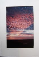 Távol-keleti utazás 42 db nagyméretű művészi igényű fotó kartonlapokon, mappában 43x30 cm