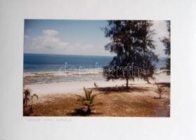 Távol-keleti utazás 42 db nagyméretű művészi igényű fotó kartonlapokon, mappában 43x30 cm