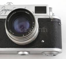 cca 1960-1970 Zorki-4 szovjet fényképezőgép, Jupiter-8 f 1:2 50 mm objektívvel, eredeti, kissé kopot...