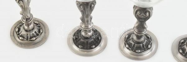 6db ón talpas borospohár, üveg, jelzett, kopásnyomokkal, m:17cm