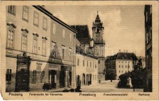 1913 Pozsony, Pressburg, Bratislava; Ferenciek tere, Városháza, Paulaczky E üzlete. Kaufmann kiadása / Franziskanerplatz, Rathaus / square, town hall, shops (EM)