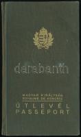 1937 Magyar Királyság által kiállított fényképes útlevél főkertész számára / Hungarian passport