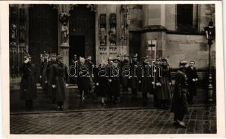 1938 Kassa, Kosice; bevonulás, Horthy Miklós és Purgly Magdolna / entry of the Hungarian troops, Horthy and his wife + 1938 Kassa visszatért So. Stpl