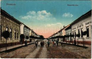 1917 Dombóvár, Bezserédy utca. Vasúti levelezőlapárusítás 5-1915. + ÚJDOMBÓVÁR-PÁLYAUDVAR bélyegző