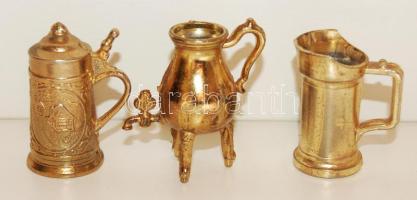 3 darabból álló bronz italos (sörös, boros) készlet kis méretben, 5 centiméteres magassággal