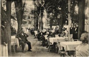 1917 Budapest XV. Rákospalota-Újpest, Horváth Imre nagyvendéglője, kert katonákkal, vendégekkel és pincérekkel