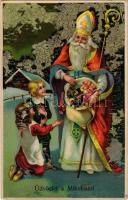 Üdvözlet a Mikulástól! / Christmas greeting art postcard with Saint Nicholas and gifts. SB 3156. litho (EK)
