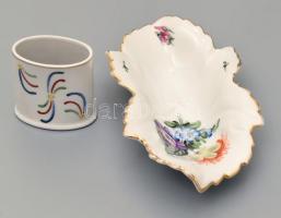 Herendi virágmintás porcelán leveles tálka, kézzel festett, jelzett, kis kopásnyomokkal, 15x9 cm + Zsolnay fogpiszkáló tartó, kézzel festet, jelzett, egészen apró kopásnyomokkal, m: 5,5 cm