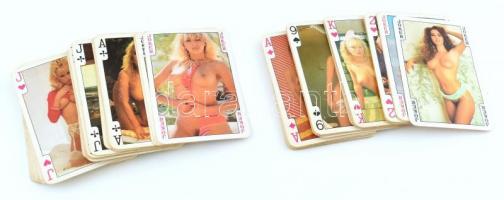 Két hiányos pakli erotikus kártya