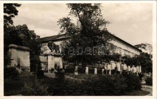 1940 Gyöngyös, Orczy kastély és bejárata