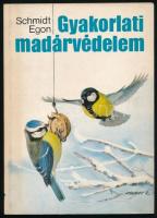 Schmidt Egon: Gyakorlati madárvédelem. Bp., 1982, Natura. Kiadói papírkötés, kissé kopott borítóval.