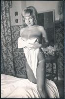cca 1960 Deborah Rezucacci erotikus fotó 12x18 cm