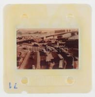 cca 1950 Budapest, Boráros tér autóbuszokkal, villamosokkal, diapozitív, 2×3 cm