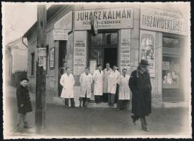 cca 1940 Ujpest, Juhász Kálmán fűszer és csemege üzlete. Templom utca 1. nagy méretű fotó 24x16 cm
