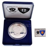 1998. "Páneurópa Fesztivál" peremen jelzett Ag emlékérem dísztokban (31,18g/0.925/42,5mm) ...