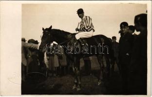 1927 Debrecen, Báró Baick Péter emlékév, Sobri Jóska akadályverseny győztese, zsoké / Hungarian horse race, jockey. Berzéki photo
