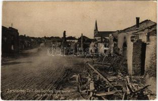 Zerstörter Teil des Dorfes Domevre in Lothringen / WWI German military, destroyed part of the village (EK)