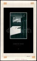 cca 1990-2000 Giorgio de Chirico után: Metaphysical joruney. Nyomat, papírra montírozva. 27x18 cm