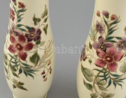 Zsolnay virágmintás váza pár kézzel festett jelzett (Kincses ) hibátlan 26 cm