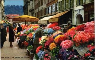 Nice, Nizza; Le Marché aux Fleurs / flower market (wet corner)