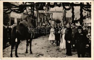 1938 Losonc, Lucenec; bevonulás, Éljen Magyarország / entry of the Hungarian troops + 1938 Losonc visszatért So. Stpl