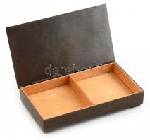 Retró dém doboz, fa betéttel, tetején vérszerződés relief, (Álmos, Előd, Ond, Kond, Tas, Huba, Töhöt...