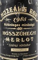 1985 Hosszúhegyi Merlot 1985, muzeális bor, hajós-bajai borvidék, szakszerűen tárolt, bontatlan pala...