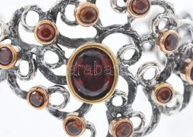 Ezüst(Ag) karperec spessartin kövekkel kirakva, jelzés nélkül, 4,5×5,5 cm, bruttó: 22,9 g