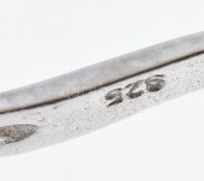 Ezüst(Ag) fülbevalópár apró kövekkel, jelzett, h: 1,5 cm, bruttó: 4,8 g