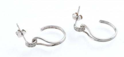 Ezüst(Ag) horgos fülbevalópár, jelzett, h: 2 cm, bruttó: 1,7 g
