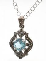 Ezüst(Ag) nyaklánc kék köves medállal, jelzett, h: 42 cm, bruttó: 7,7 g