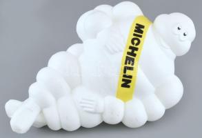 Michelin gumiember műanyag figura, kis kopásnyomokkal, m: 31 cm