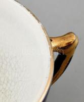 Sarreguemines kék teáscsésze aljjal, jelzett, kis kopásnyomokkal, d: 10,5 és 15,5 cm