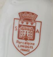 Limogesi porcelán könyv formájú flaska, matricás, jelzett, kis kopásnyomokkal, m: 18 cm