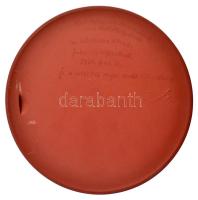 NDK 1978. "Karl Marx" kerámia emlékplakett, hátoldalán a Meisseni Porcelánmanufaktúra gyár...