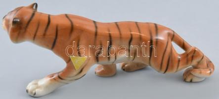 Porcelán Royal Dux tigris, kézzel festett, halvány, kopott jelzéssel, kopással, 8,5x20 cm