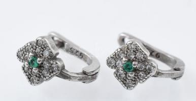 Ezüst(Ag) fülbevalópár, jelzett, bruttó: 1,5 g