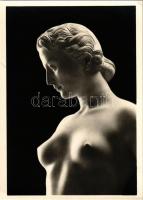 Arno Breker - Psyche (Ausschnitt) / Erotic nude lady sculpture. Sculptures of the Third Reich. Aufnahme Charlotte Rohrbach (EK)