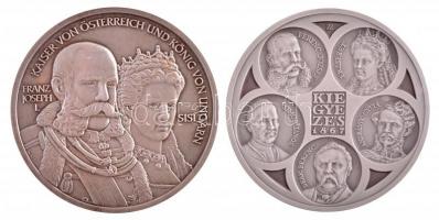 2007. A Magyar Pénzverő és a Münze Österreich közös kiadványa: 2007. 1867. Kiegyezés Ag emlékérem pár, tanúsítvánnyal, dísztokban. (30g/0.999/40mm) T:1 /  Hungary 2007. Joint issue of the Hungarian Mint and Austrian Mint: 2007. Austro-Hungarian Compromise of 1867 Ag medallion pair in case with certificate (30g/0.999/40mm) C:UNC