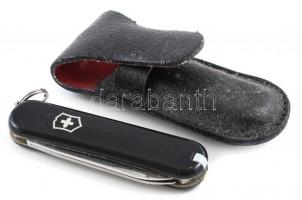 Victorinox több funkciós svájci bicska, tokban, h: 6 cm