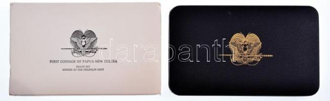 Pápua-Új Guinea 1975. 1t-10K (8xklf) forgalmi sor szett eredeti díszdobozban, tanúsítvánnyal, angol ...